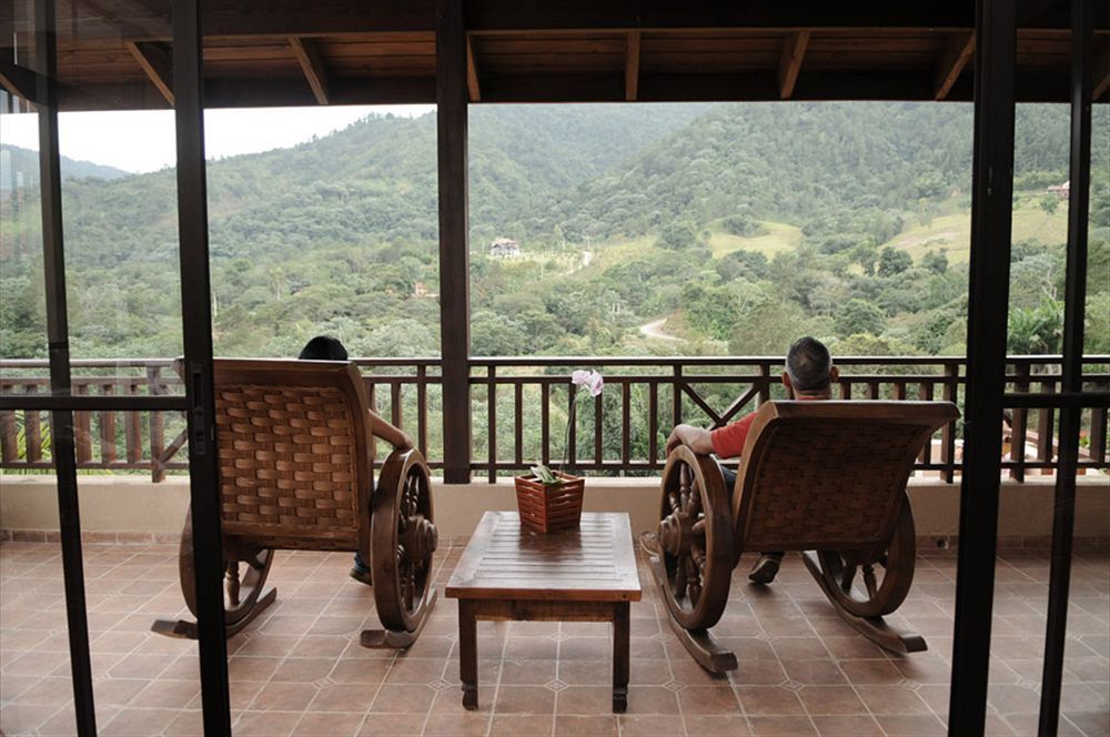 Hotel Rancho La Aurora 자라바코아 외부 사진