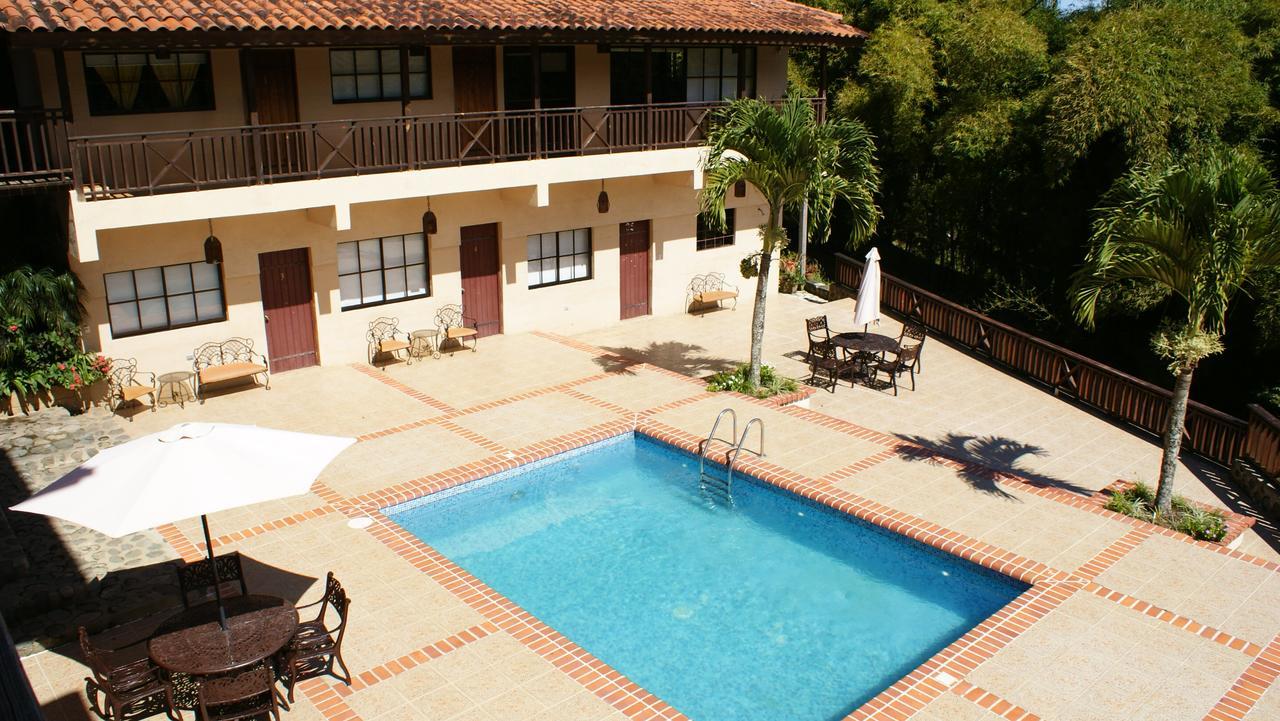 Hotel Rancho La Aurora 자라바코아 외부 사진