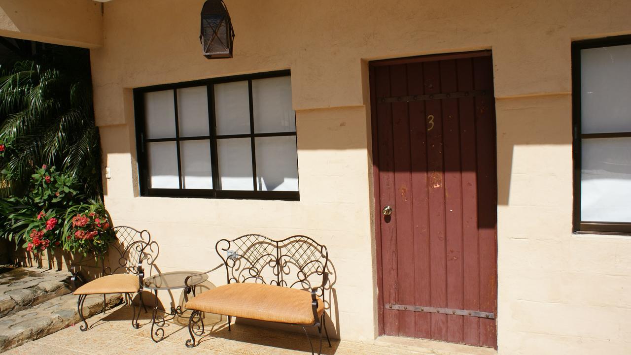 Hotel Rancho La Aurora 자라바코아 외부 사진