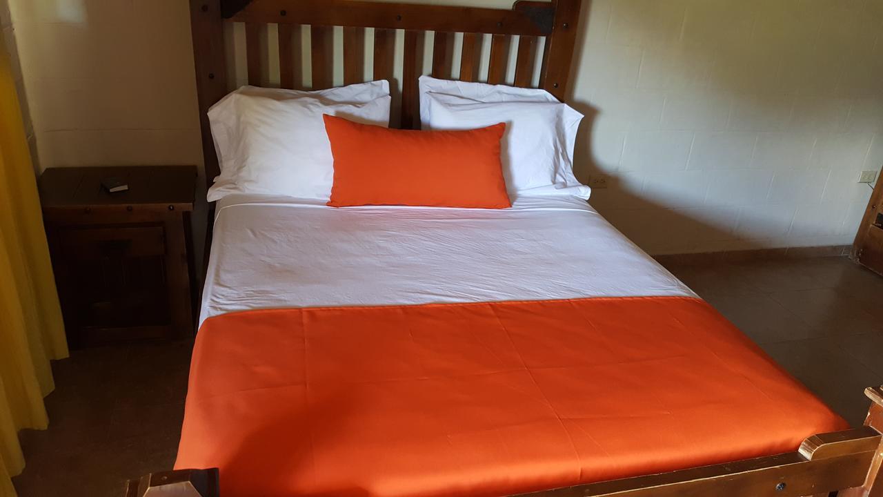 Hotel Rancho La Aurora 자라바코아 외부 사진